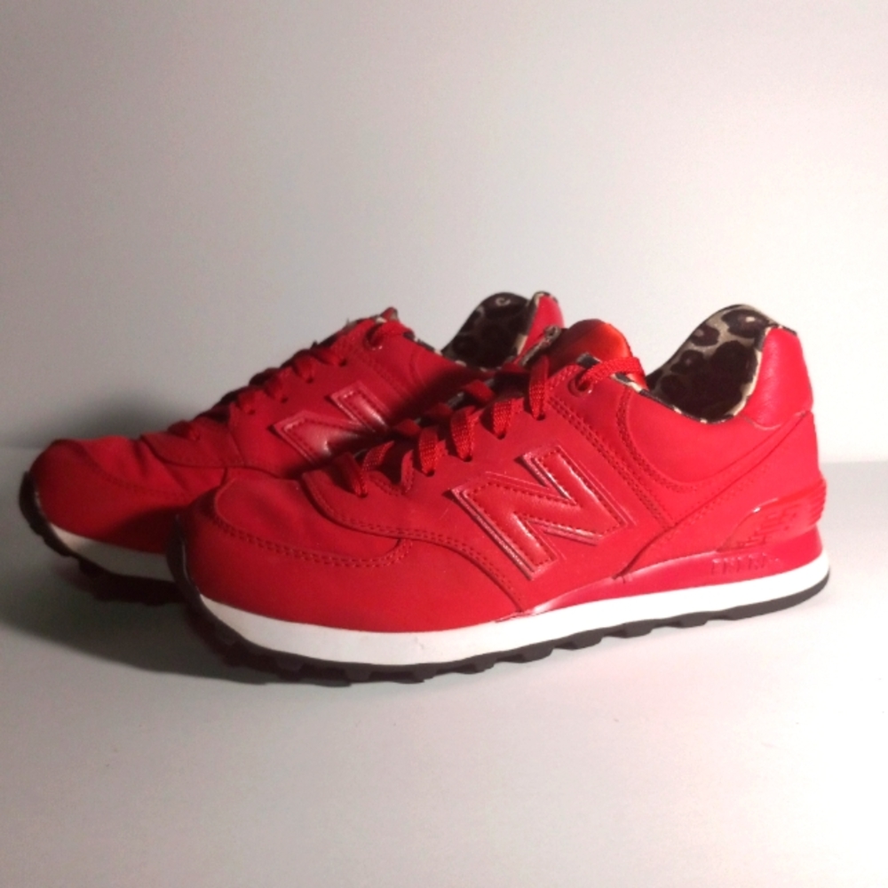 New Balance size 7 womens
